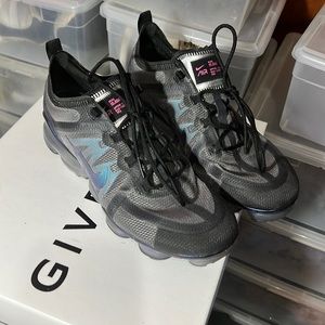 Mens Nike vapor max
